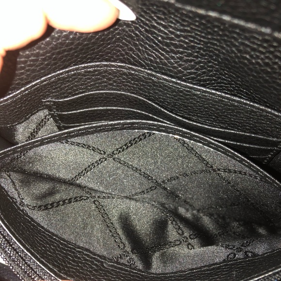 NEW Michael Kors Crossbody - Picture 4 of 11